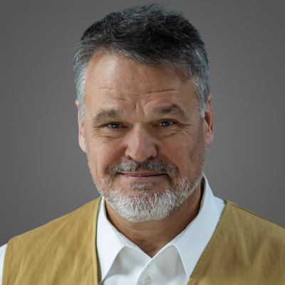 Dr. Stefan  Lanka