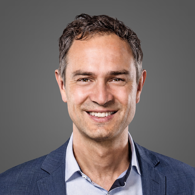 Dr. Daniele Ganser